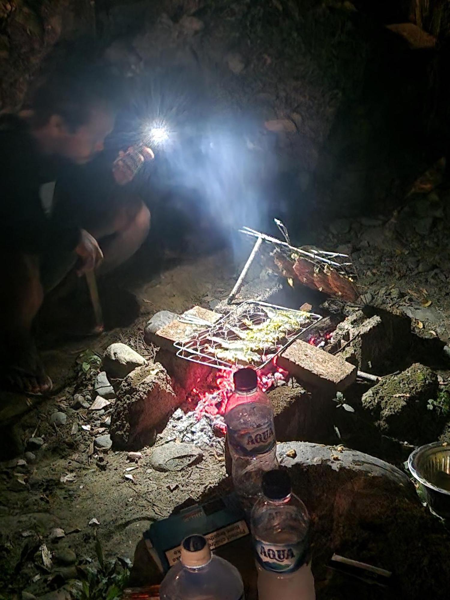 Asim Paris Guesthouse & Jungle Trekking Bukit Lawang Exterior foto